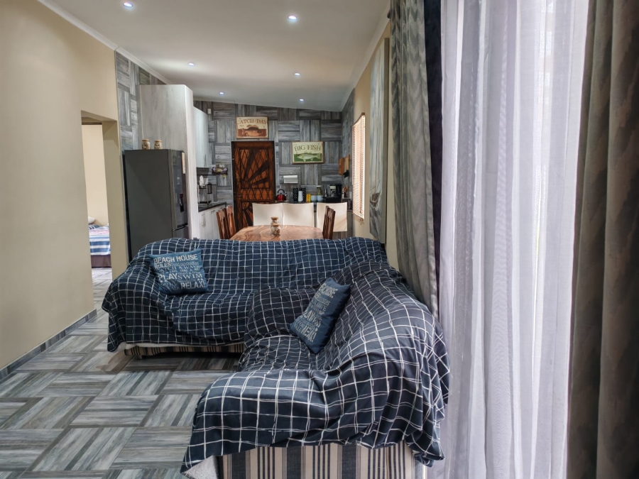 2 Bedroom Property for Sale in Boknesstrand Eastern Cape